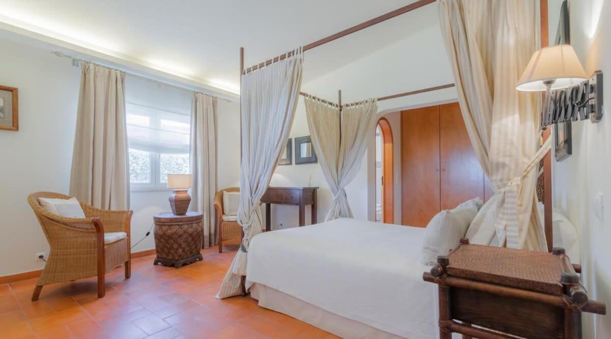 Villa Prado - Beautiful Beachfront Villa Αλμπουφέιρα Εξωτερικό φωτογραφία